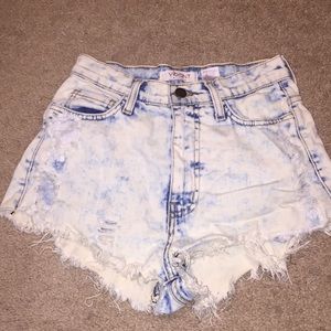High wasted shorts